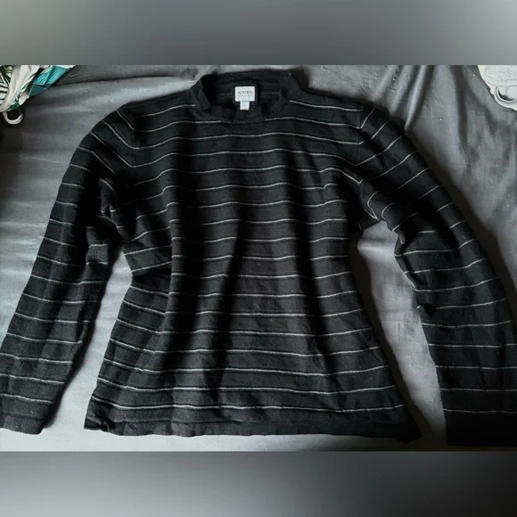Armani Collezioni Men’s Black and White Striped Sweater - Picture 6 of 6